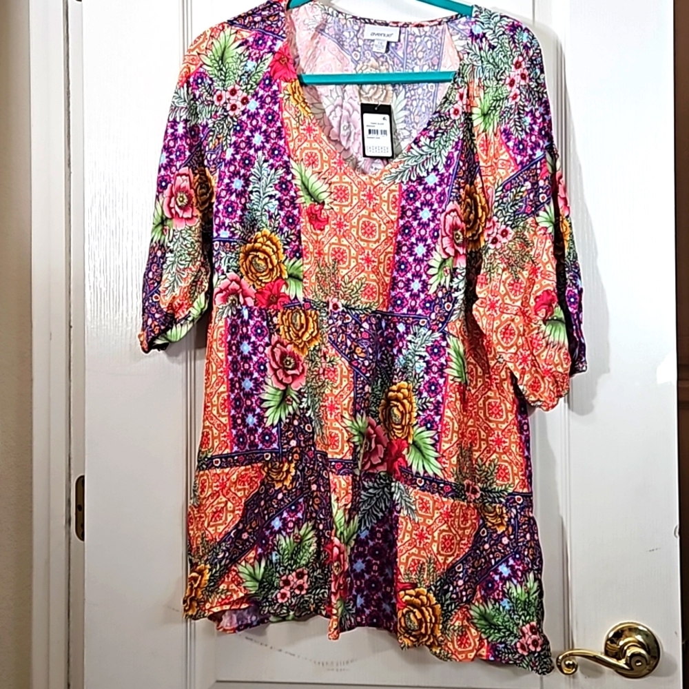 Avenue size fourteen tunic - Picture 1 of 5